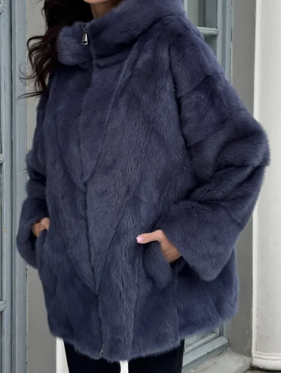 Меховая курточка - бомбер из аукционной норки с капюшоном - фото 1