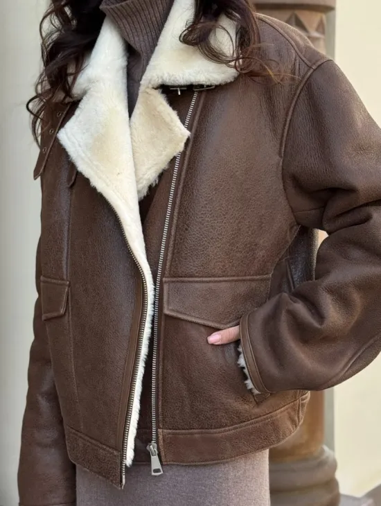Коричневая женская дубленка из натуральной винтажной кожи - фото 1