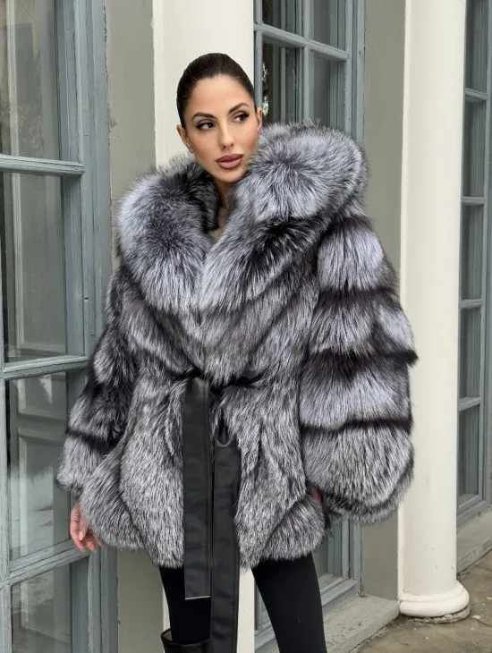 Шуба - пончо из чернобурки с капюшоном - фото 9