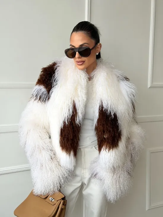 Шубка из ламы бело-коричневая - фото 10