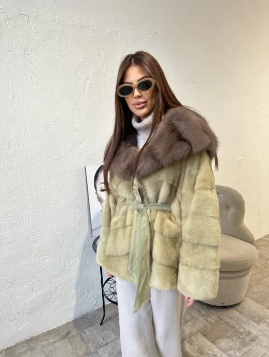 Куртка из меха норки с капюшоном  - цвет фисташка - фото 4