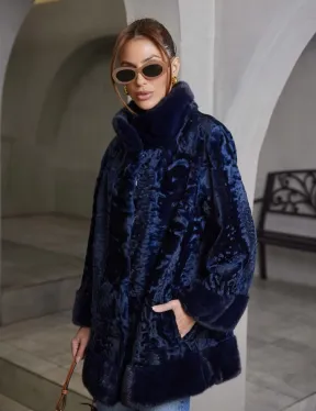 Шуба из каракульчи стойка воротник - цвет синий - фото 0